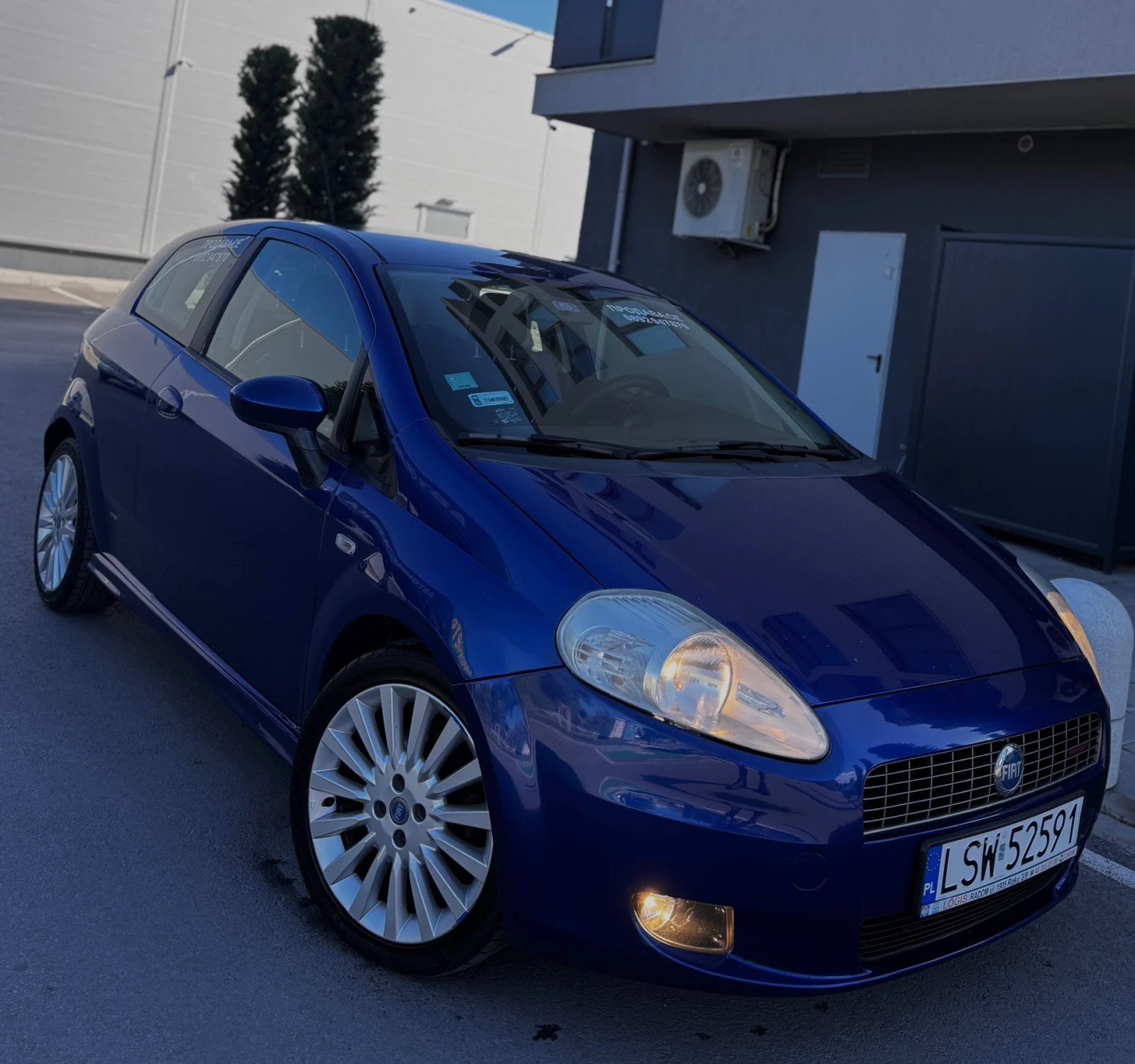 Fiat Punto Grande 1.3 Дизел, снимка 2 - Автомобили и джипове - 54606417