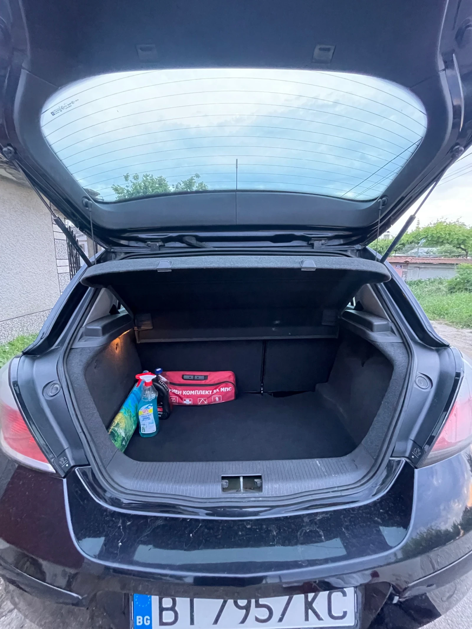 Opel Astra H, снимка 13 - Автомобили и джипове - 54802274