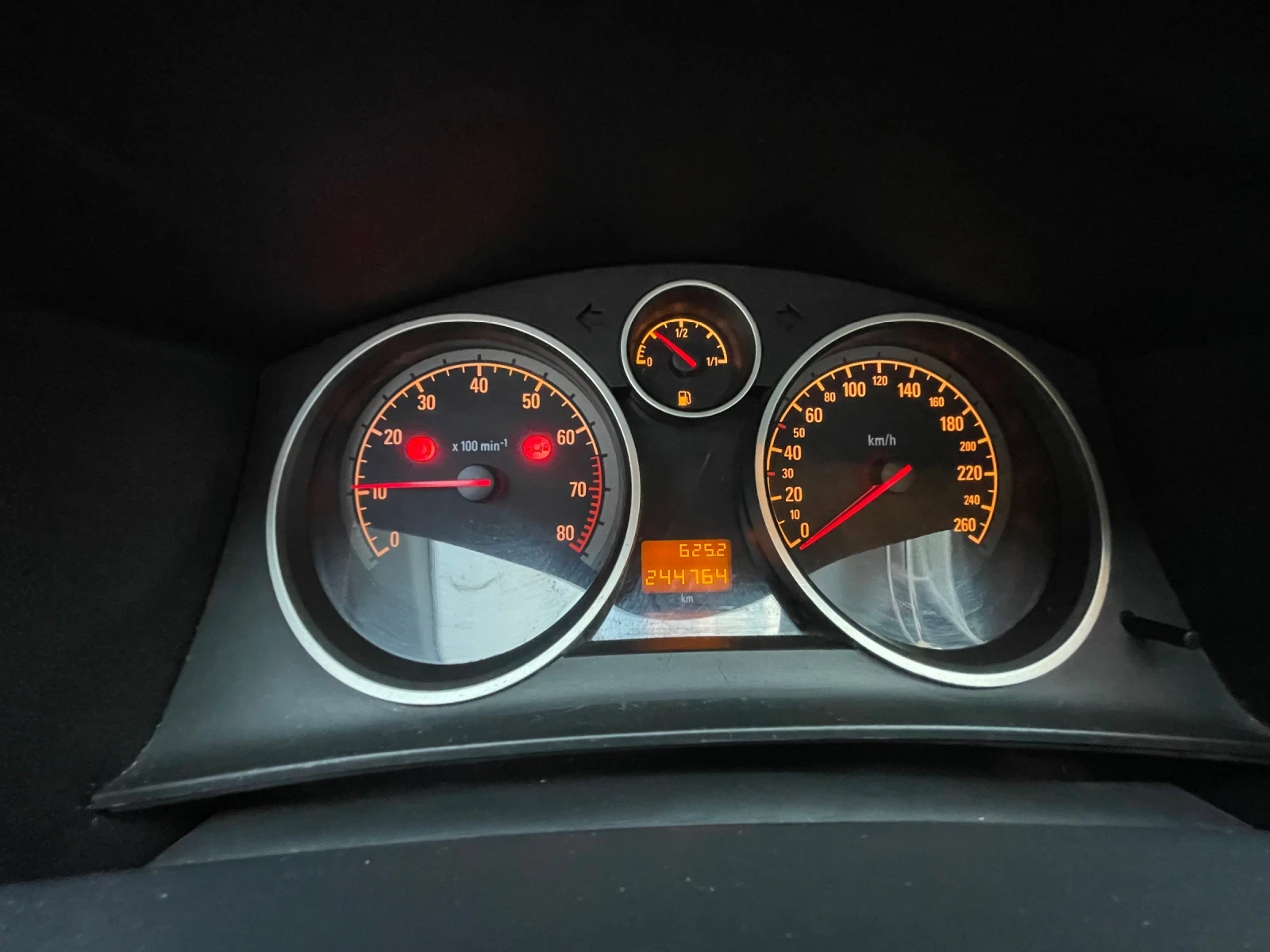 Opel Astra H, снимка 2 - Автомобили и джипове - 54802274