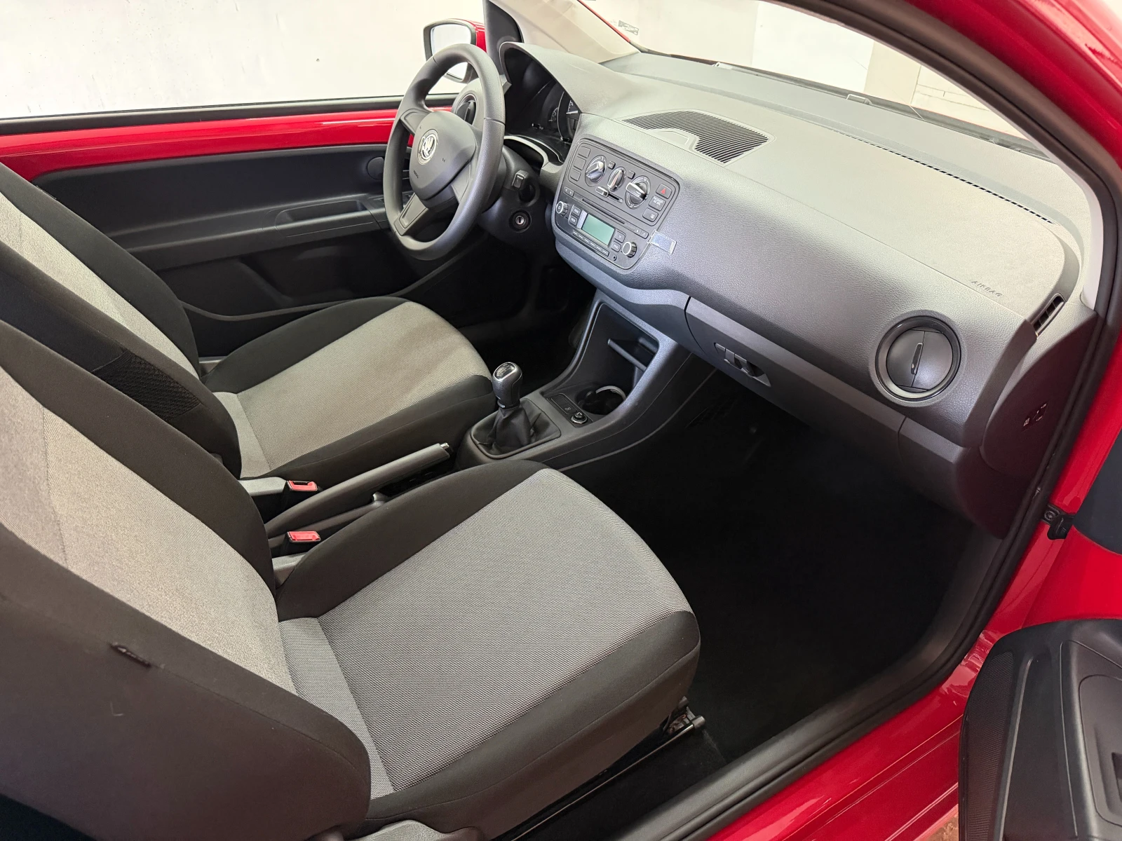 Skoda Citigo 1.0MPI, снимка 9 - Автомобили и джипове - 54870548