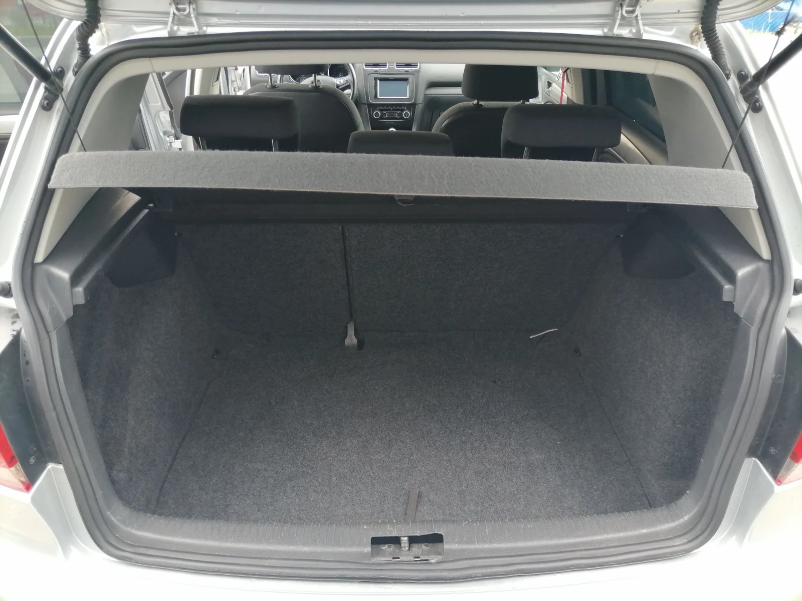 VW Golf, снимка 16 - Автомобили и джипове - 55007290