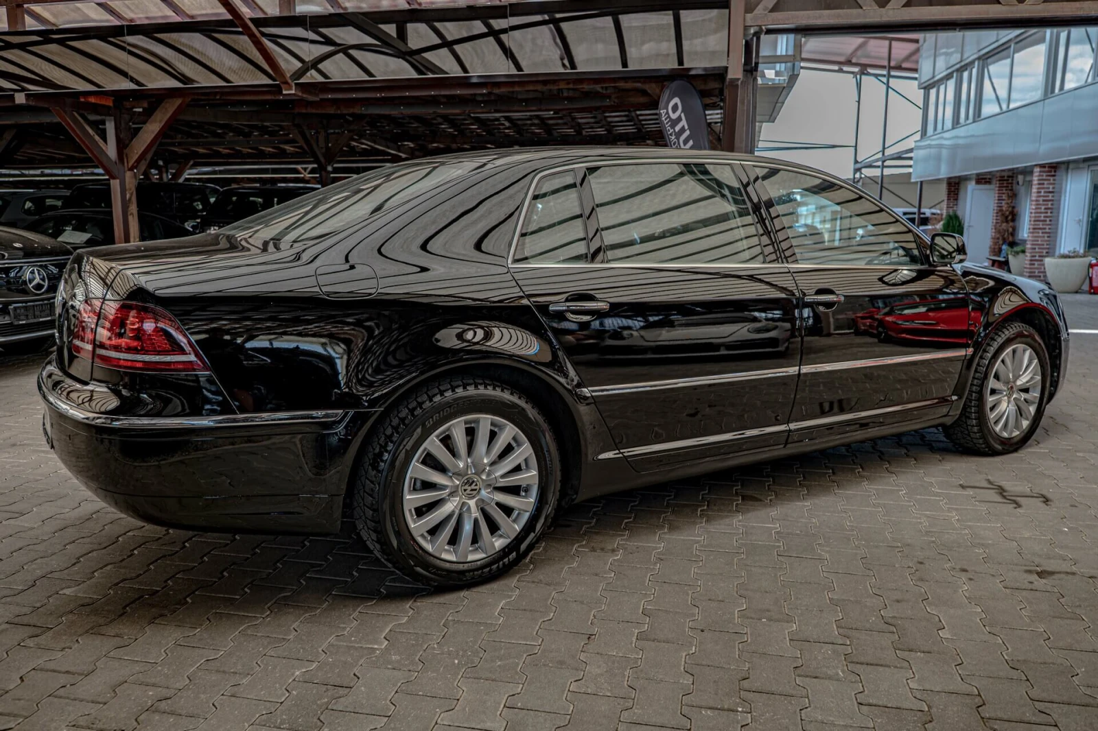 VW Phaeton 3.0TDI/4Motion/Long/Lift/PDC/Подгрев/Шибедах, снимка 6 - Автомобили и джипове - 55317973