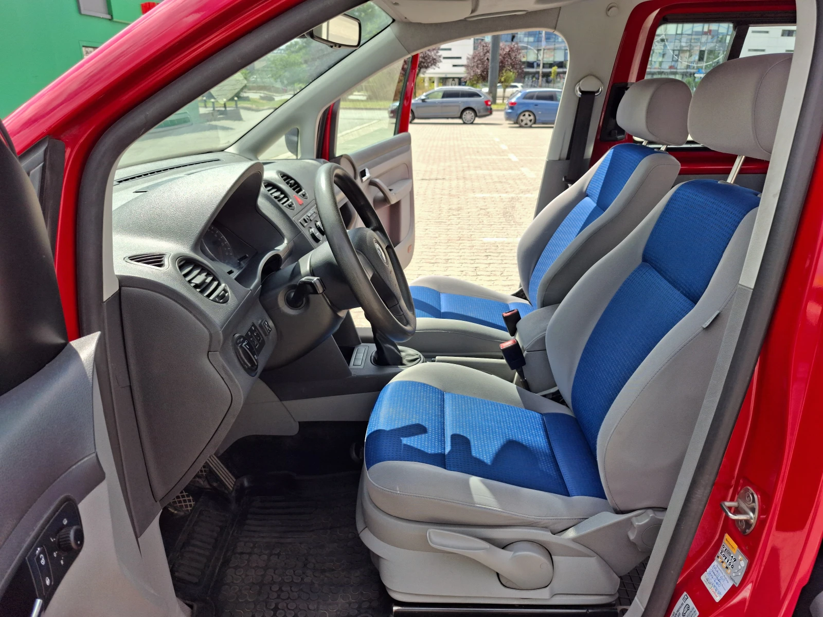 VW Caddy 2.0  Метан + ГАЗ N1 ЕКО4!, снимка 6 - Автомобили и джипове - 55348265