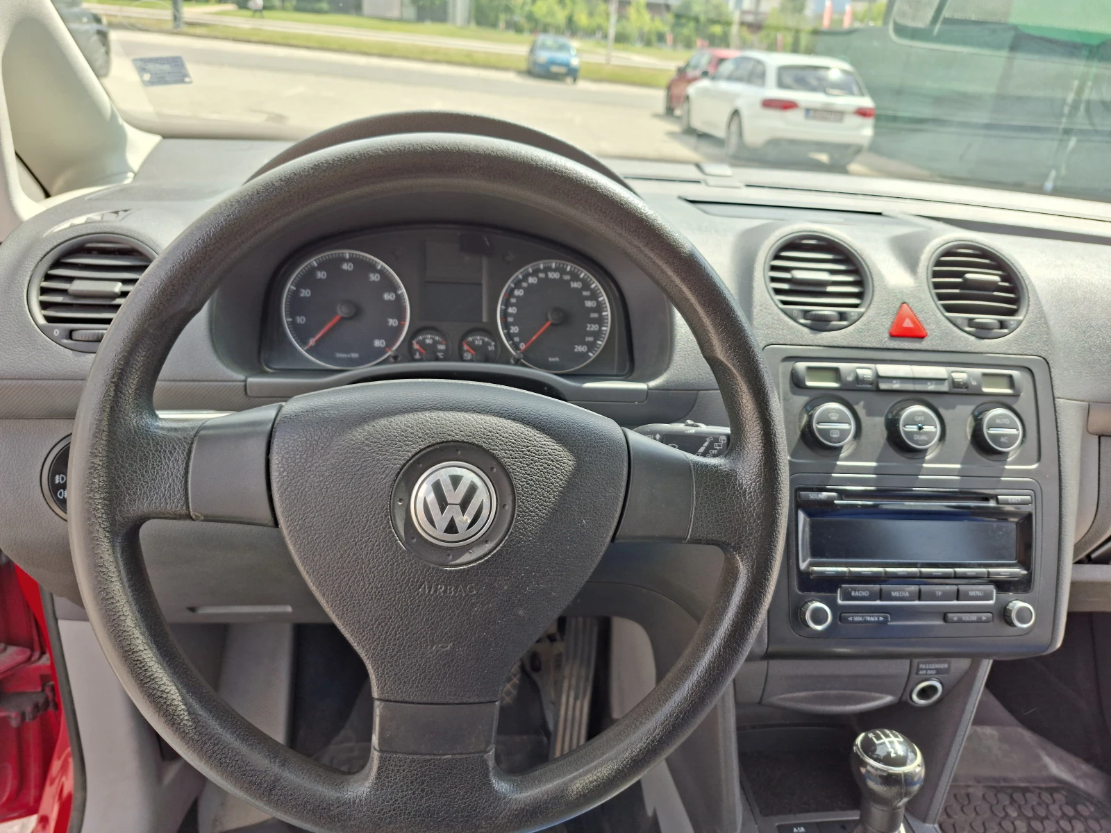 VW Caddy 2.0  Метан + ГАЗ N1 ЕКО4!, снимка 7 - Автомобили и джипове - 55348265