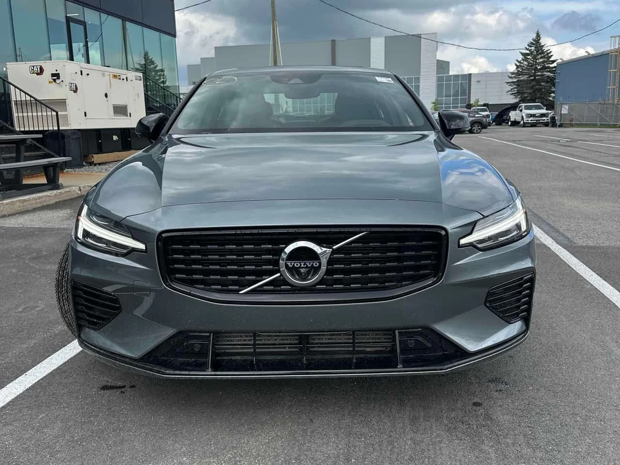 Volvo S60 * R Design * CARFAX * БЕЗ ПЪРВОНАЧАЛНА ВНОСКА, снимка 6 - Автомобили и джипове - 55387270
