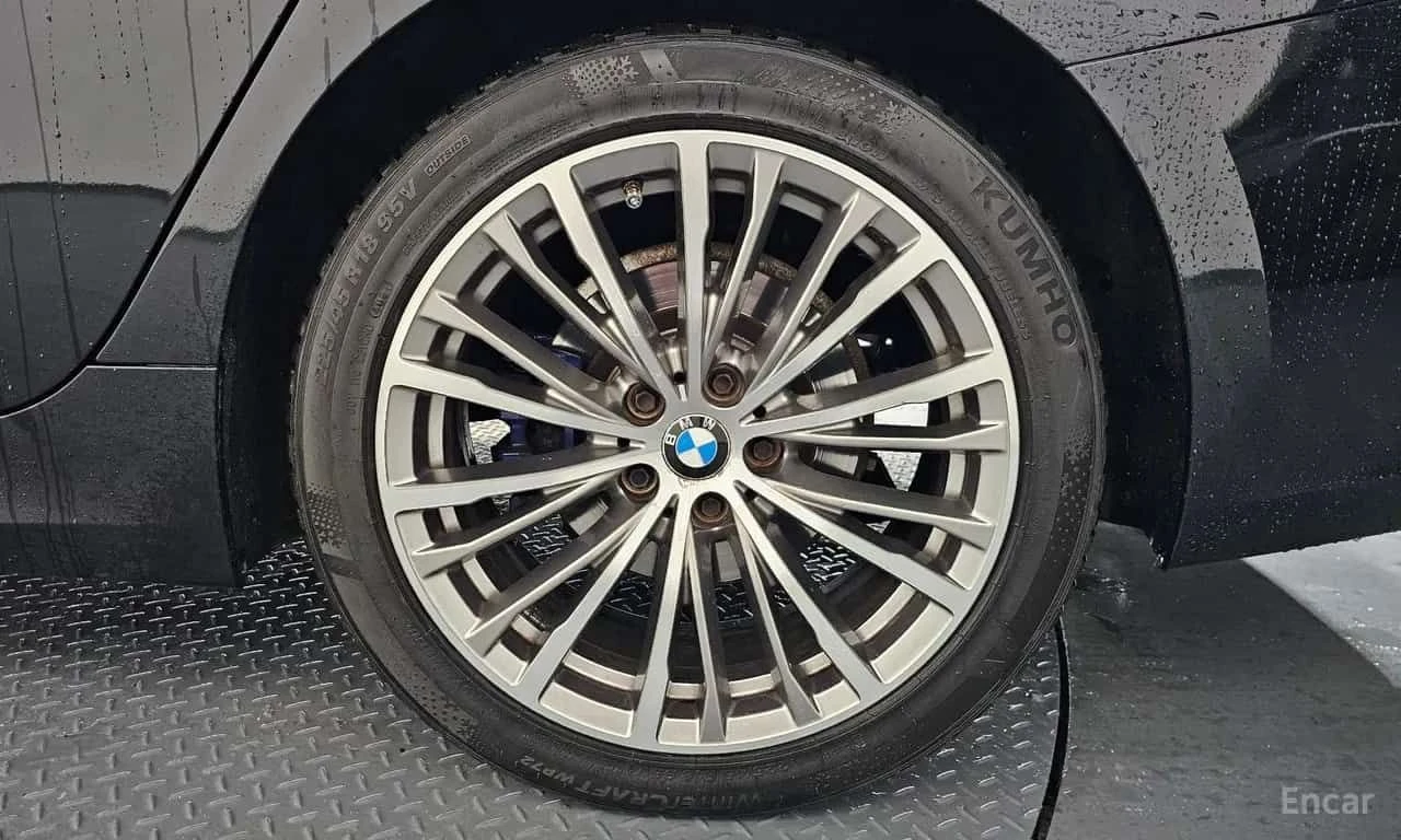 BMW 320 * 320i Luxury * CARFAX * ЦЕНА ДО БГ, снимка 5 - Автомобили и джипове - 55550619