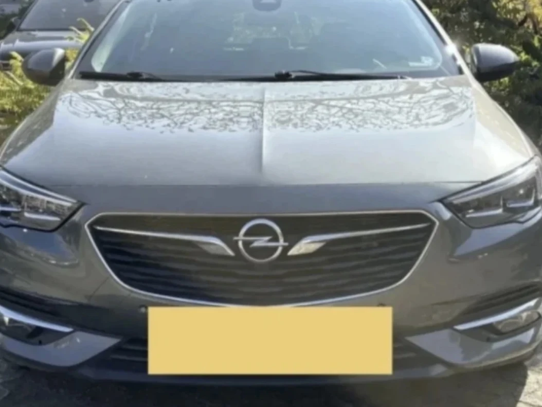 Opel Insignia Grand Sport, снимка 6 - Автомобили и джипове - 55593385