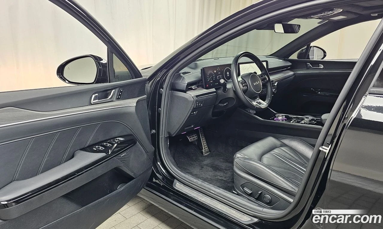 Kia K5 ОБДУХ* ПОДГРЕВ* HEAD-UP* KRELL AUDIO* PANO* 360* , снимка 6 - Автомобили и джипове - 55881090