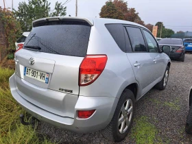 Toyota Rav4 2.2 D4D, снимка 3