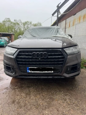Audi Q7 3.0T Колата работи, след вандализъм по интериора - 12200 € / 23861.13 лв. - 34919703 7
