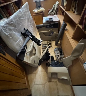 Audi Q7 3.0T Колата работи, след вандализъм по интериора - 12200 € / 23861.13 лв. - 34919703 14