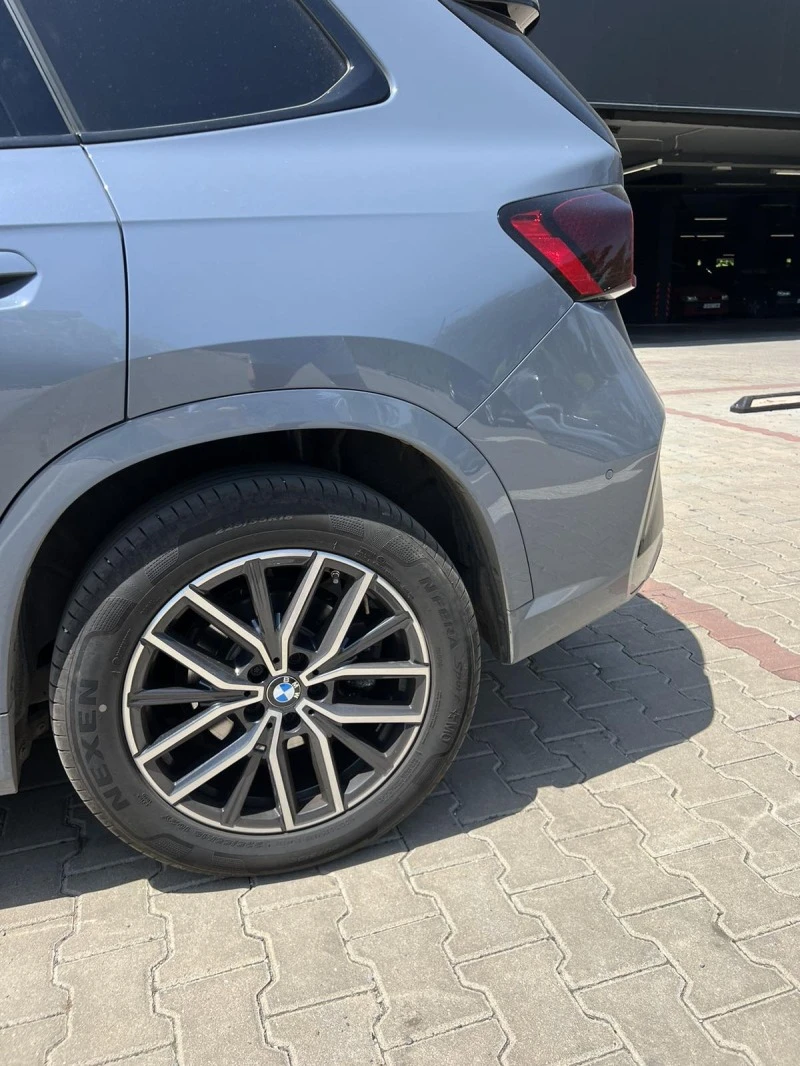 BMW X1 X1 xDrive23d M Sport, снимка 4 - Автомобили и джипове - 45878852