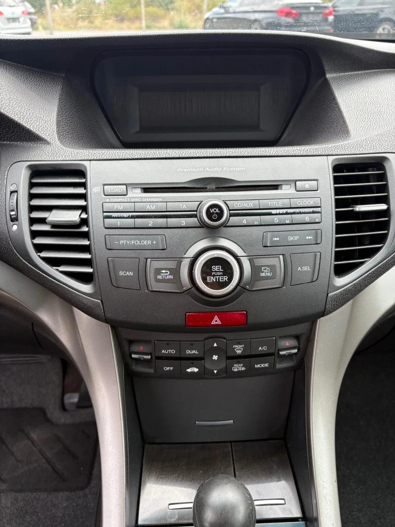 Honda Accord 2.4i, снимка 9 - Автомобили и джипове - 48219485