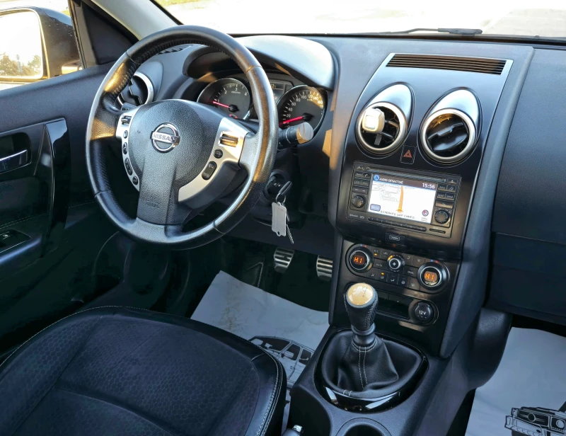 Nissan Qashqai 1.6dci* 130кс* ULIMATE EDITION, снимка 14 - Автомобили и джипове - 48286111