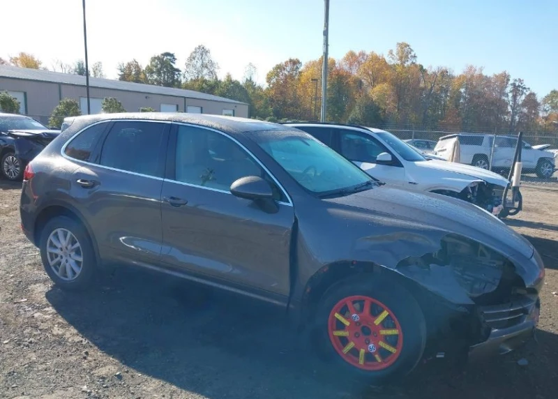 Porsche Cayenne Крайна цена с вс. такси до България без търг!, снимка 6 - Автомобили и джипове - 48291199