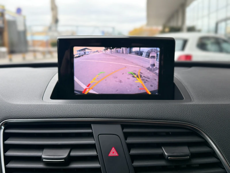 Audi Q3 6 МЕСЕЦА ГАРАНЦИЯ/2.0TFSI S Line 211к.с., снимка 15 - Автомобили и джипове - 52334560