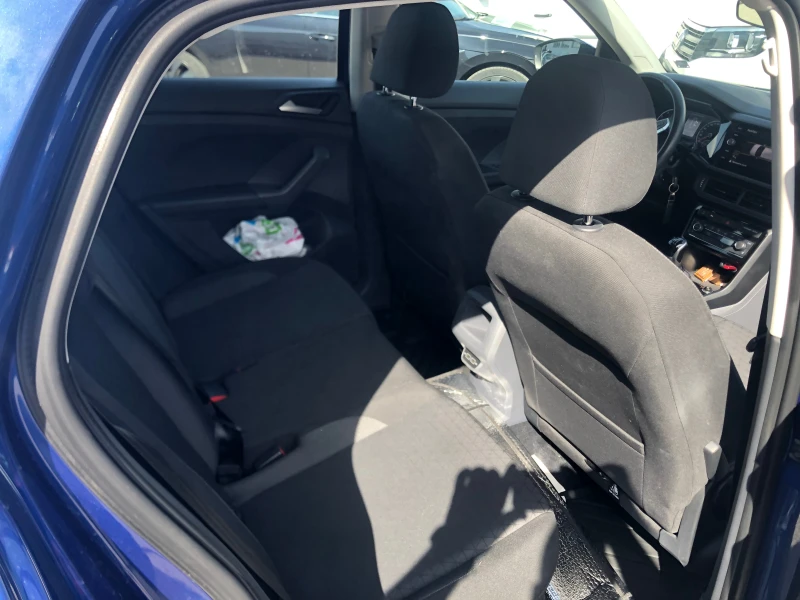 VW T-Cross Life 1, O TSI 116 k.c 6MT, снимка 8 - Автомобили и джипове - 52455221