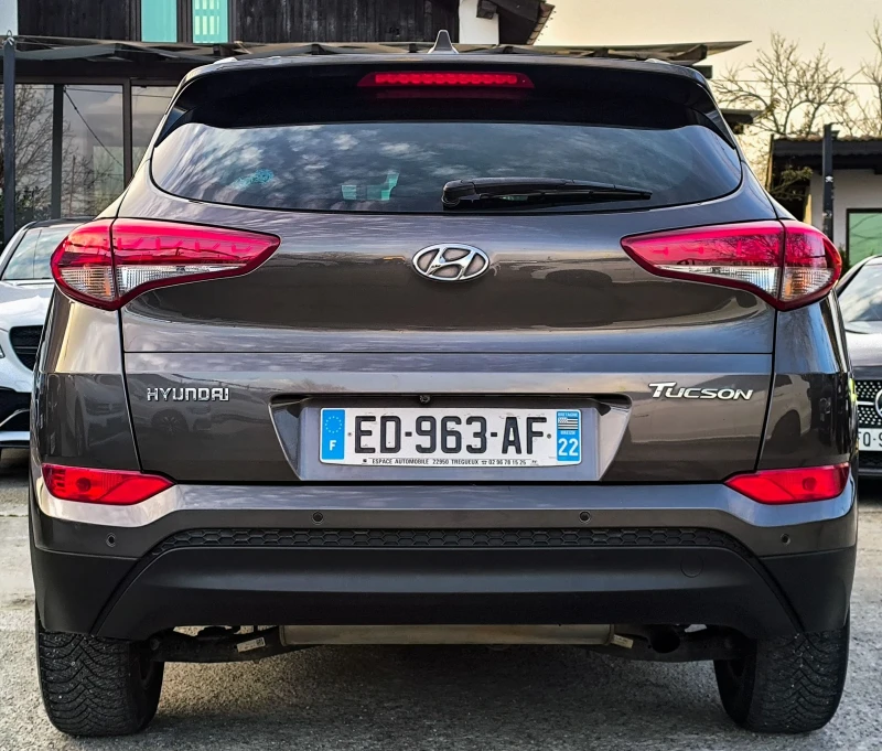 Hyundai Tucson 1.6CRDI NAVI AVTOMAT, снимка 5 - Автомобили и джипове - 53022734