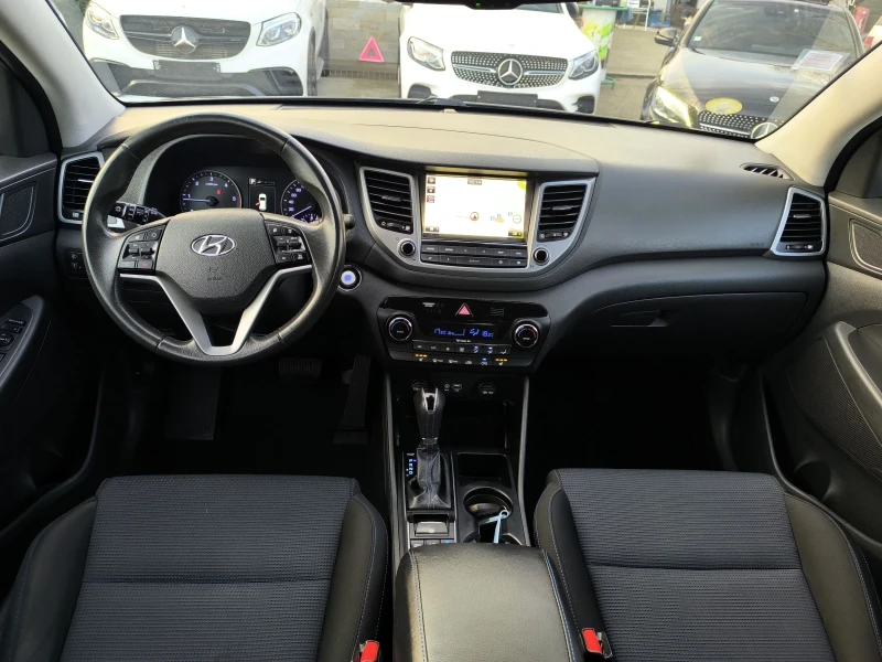 Hyundai Tucson 1.6CRDI NAVI AVTOMAT, снимка 7 - Автомобили и джипове - 53022734