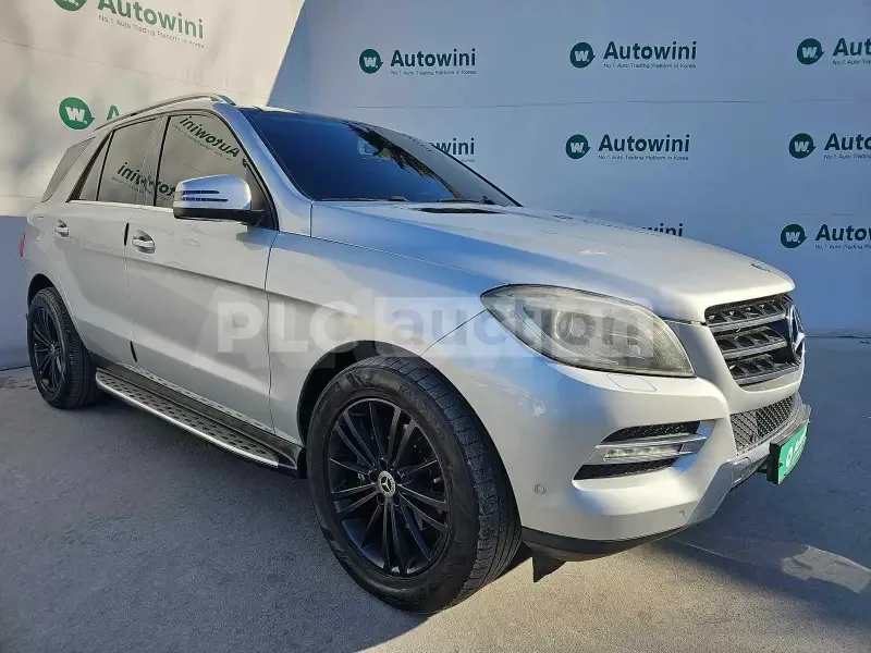 Mercedes-Benz ML 350 4matic | PANO | ОБДУХВАНЕ | TV | ПОДГРЕВ | ТЕХНОТЕ, снимка 7 - Автомобили и джипове - 54224630