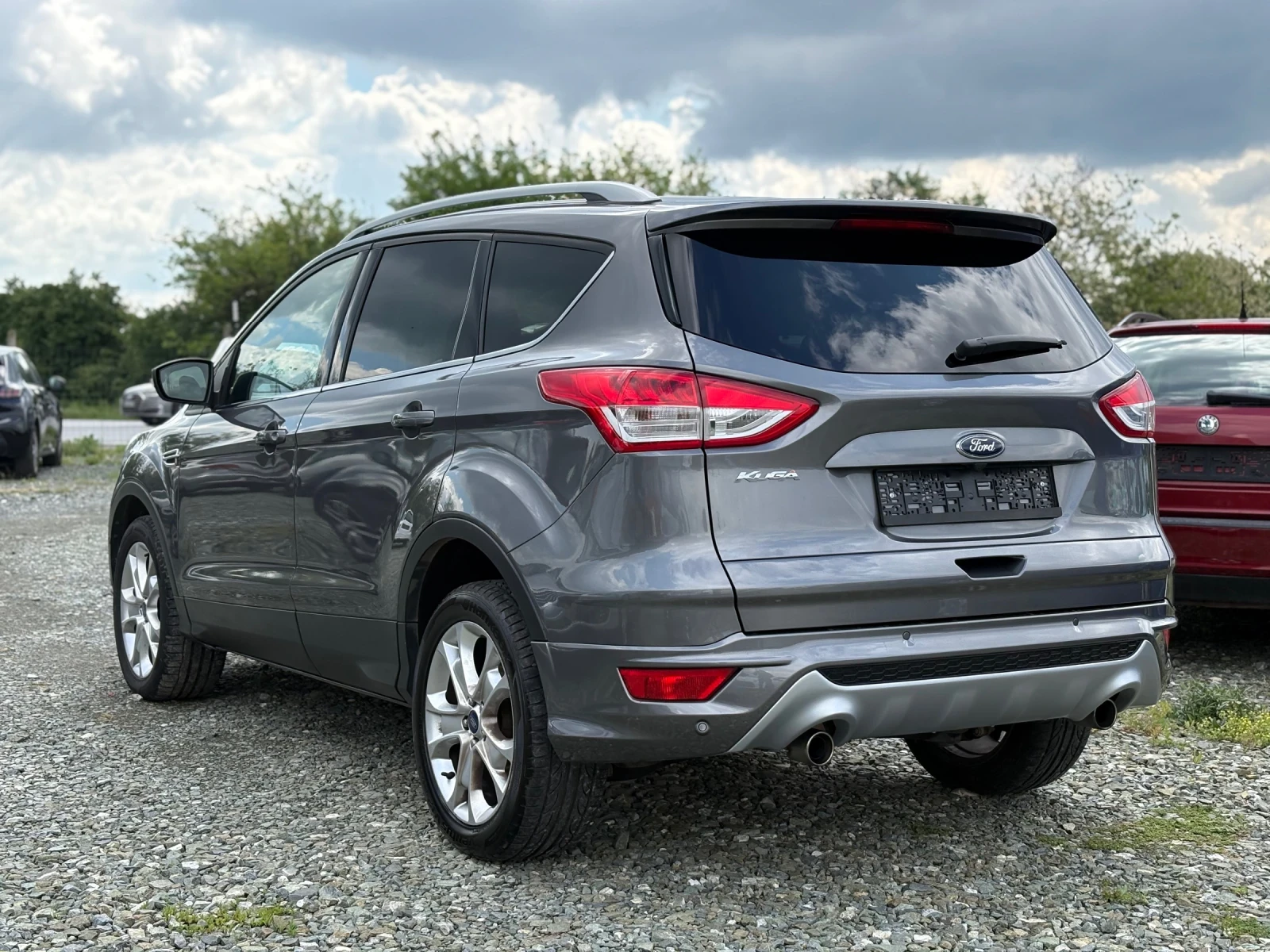 Ford Kuga  - изображение 5