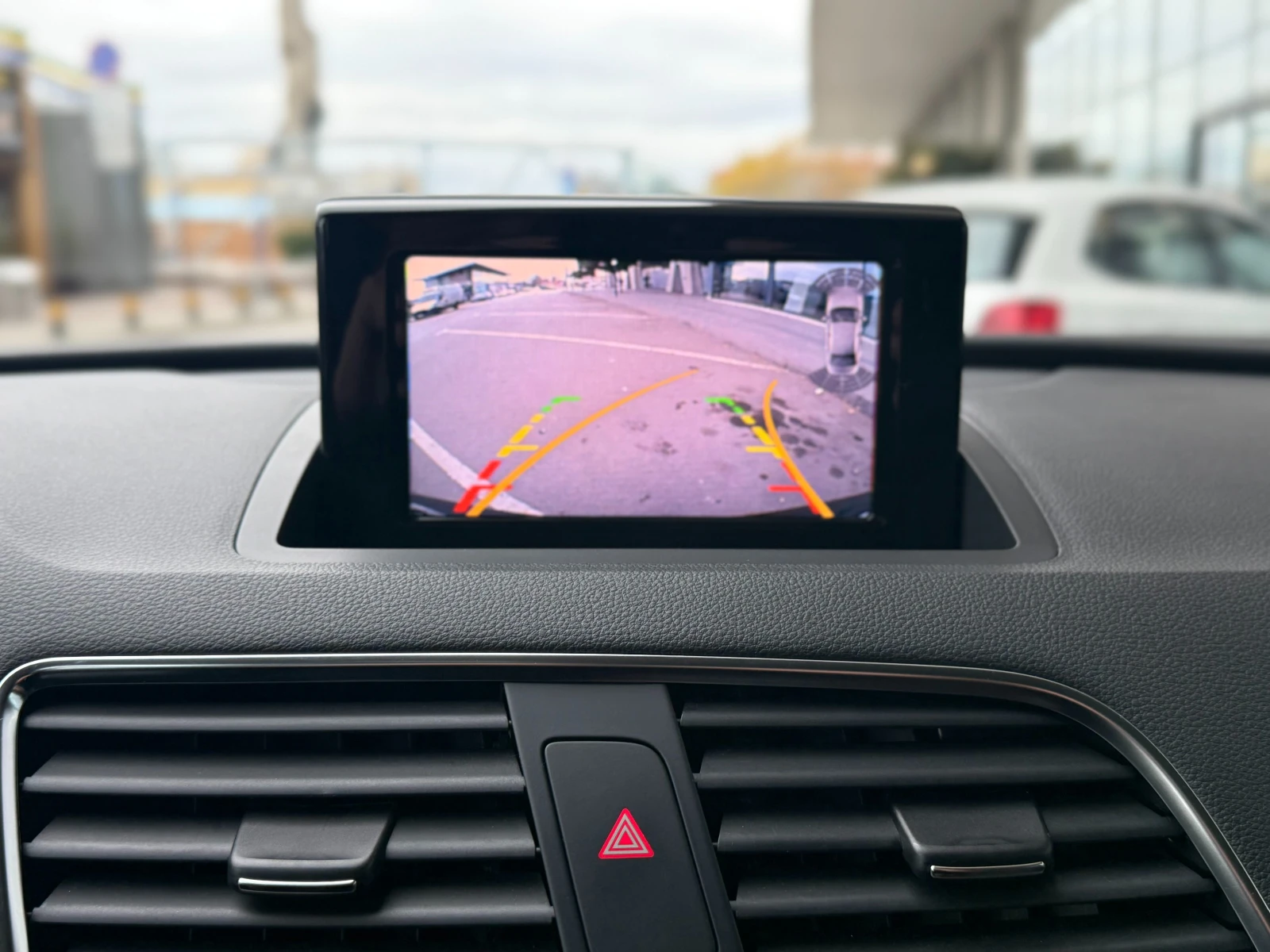 Audi Q3 6  /2.0TFSI S Line 211.. | Mobile.bg   15