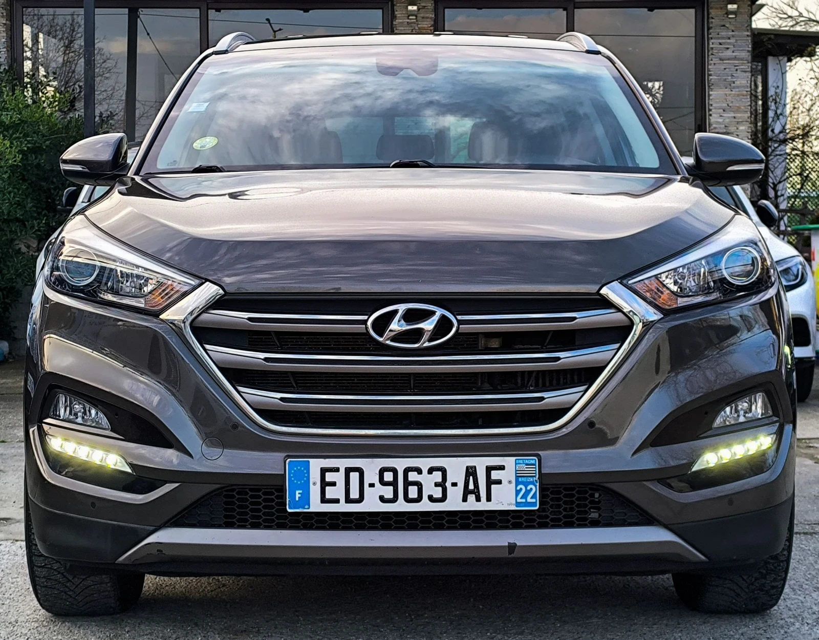 Hyundai Tucson 1.6CRDI NAVI AVTOMAT - изображение 2