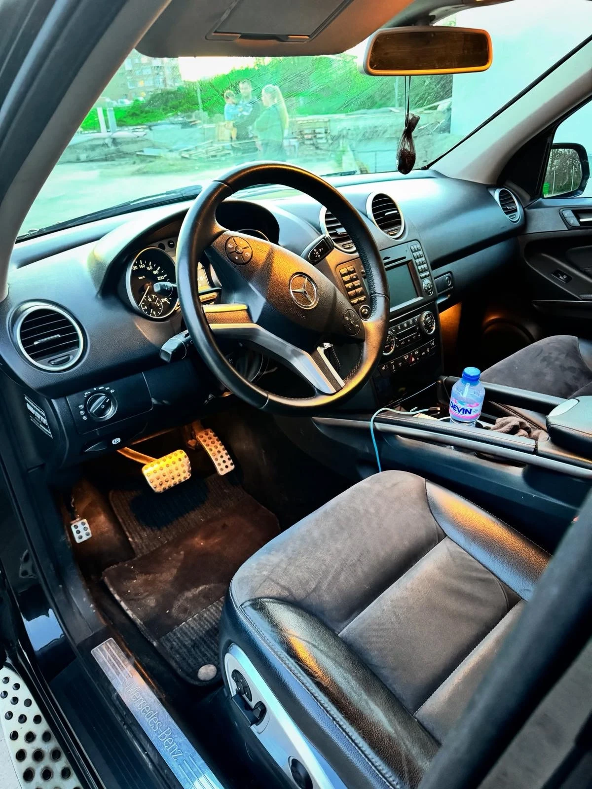 Mercedes-Benz ML 500, снимка 12 - Автомобили и джипове - 54456672