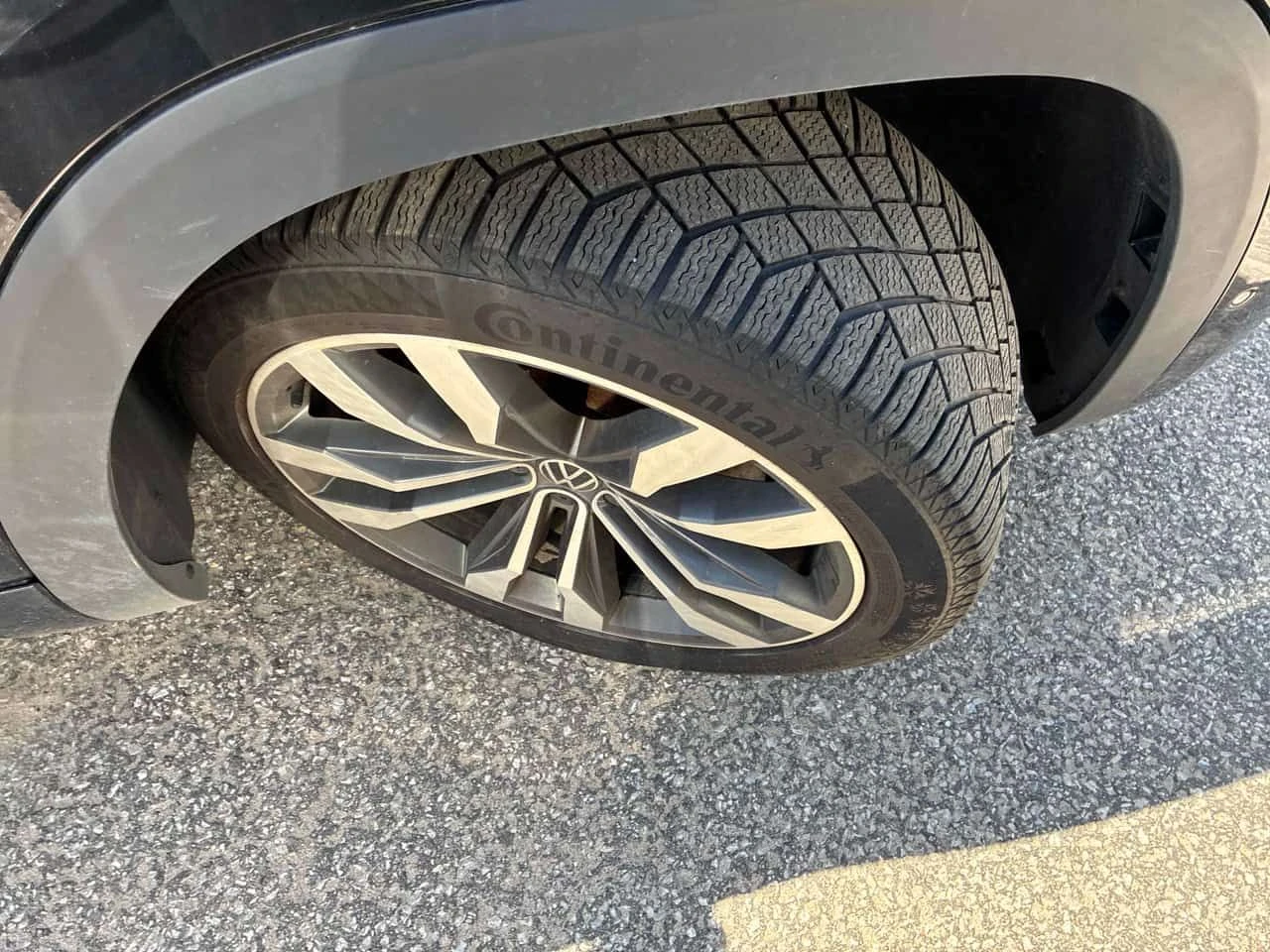 VW Atlas * Execline * 360 * ОБДУХВАНЕ * PANO, снимка 7 - Автомобили и джипове - 54642142