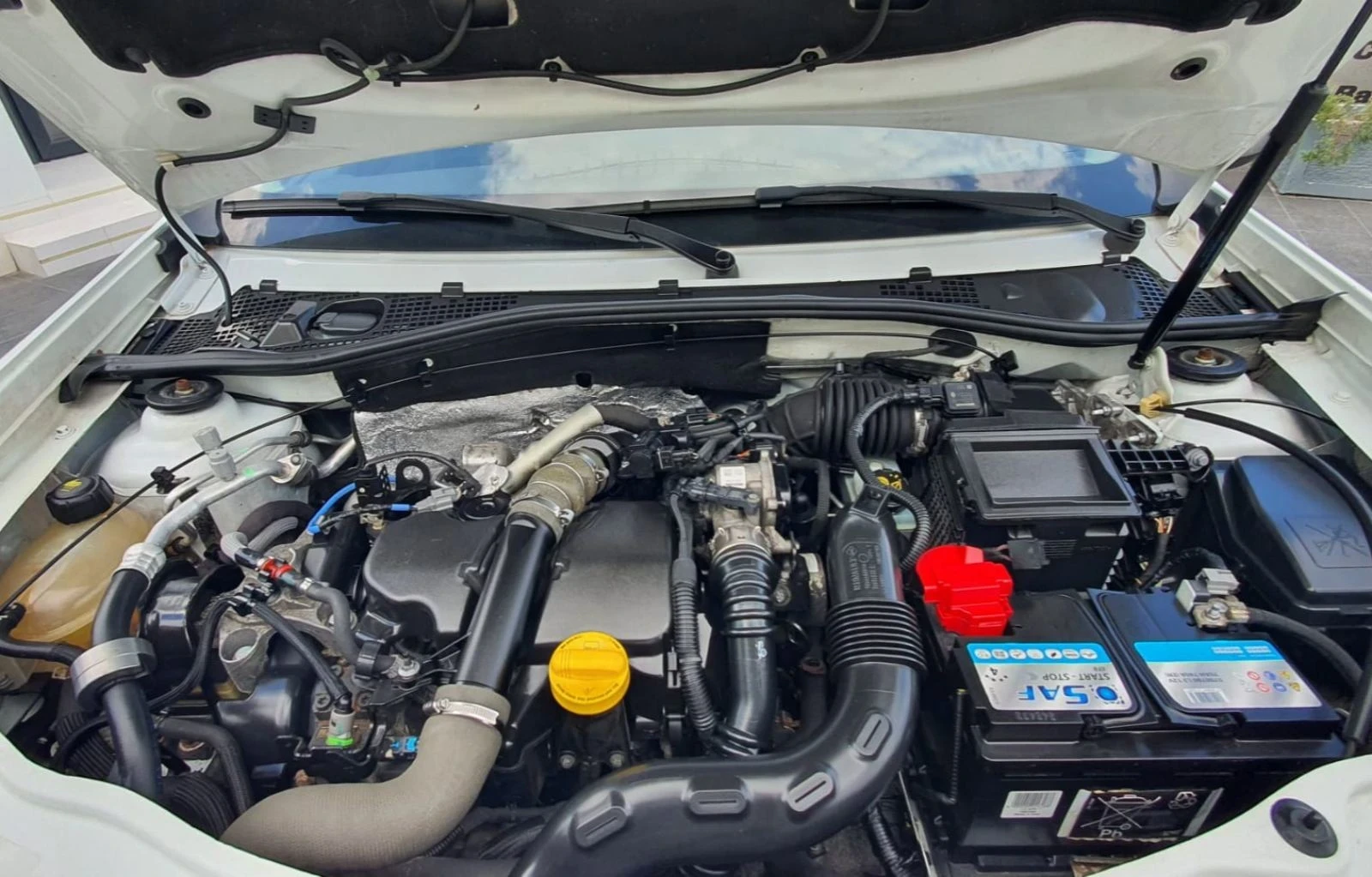 Dacia Duster 1.5DCI 110cv Автоматик Euro6B, снимка 15 - Автомобили и джипове - 55539407