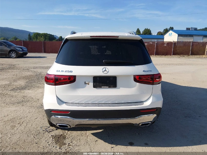 Mercedes-Benz GLB 250 4MATIC - ПОДГРЕВИ - ПАНОРАМА - КРАЙНА ЦЕНА , снимка 5 - Автомобили и джипове - 56119377