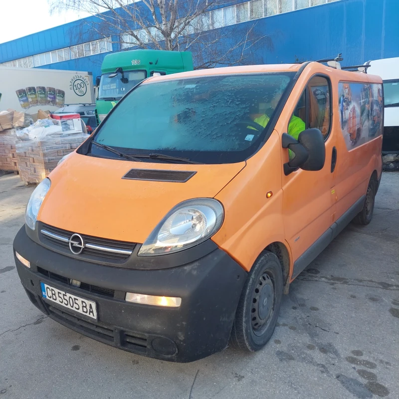 Opel Vivaro, снимка 3 - Бусове и автобуси - 49342488