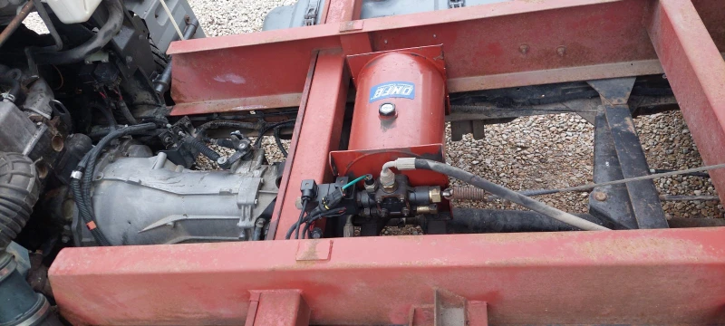 Nissan Capstar 3.0 tdi тристранен, снимка 4 - Бусове и автобуси - 52435751