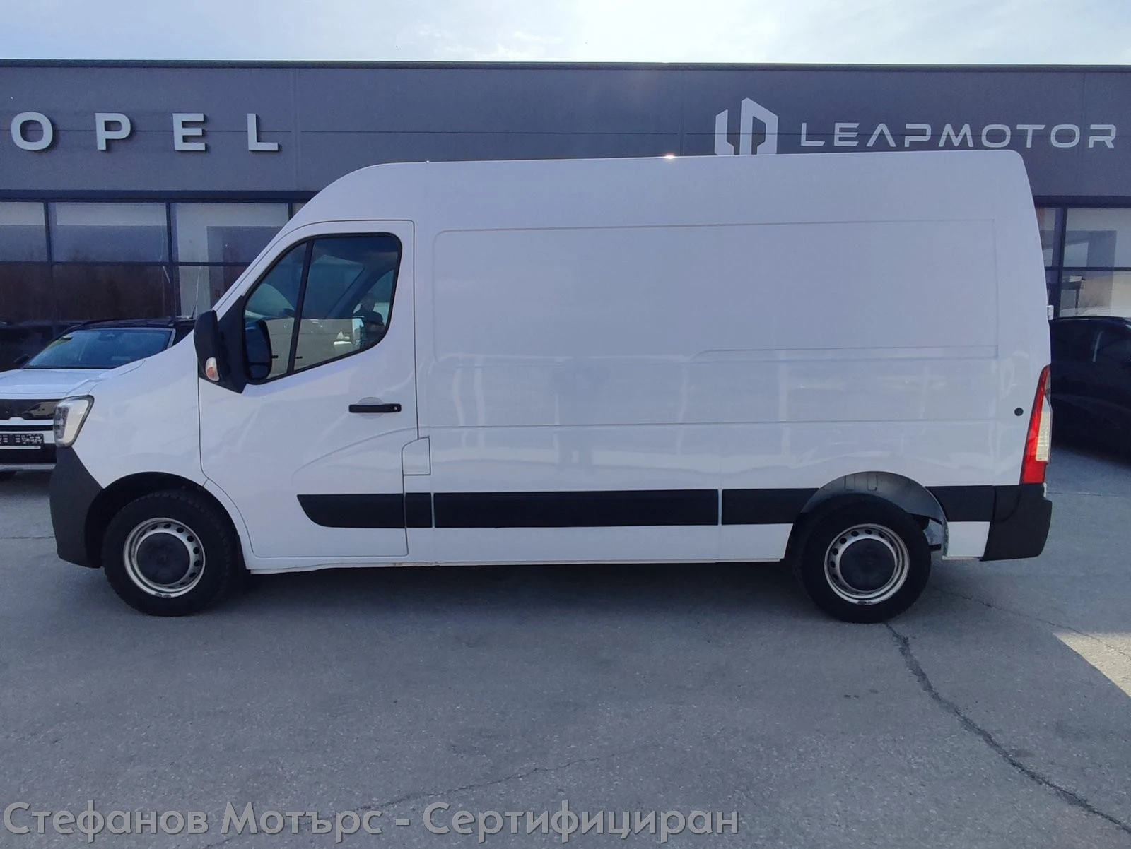 Renault Master Furgon Life L2H2 2.3dCi (135hp) MT6, снимка 4 - Бусове и автобуси - 53909285