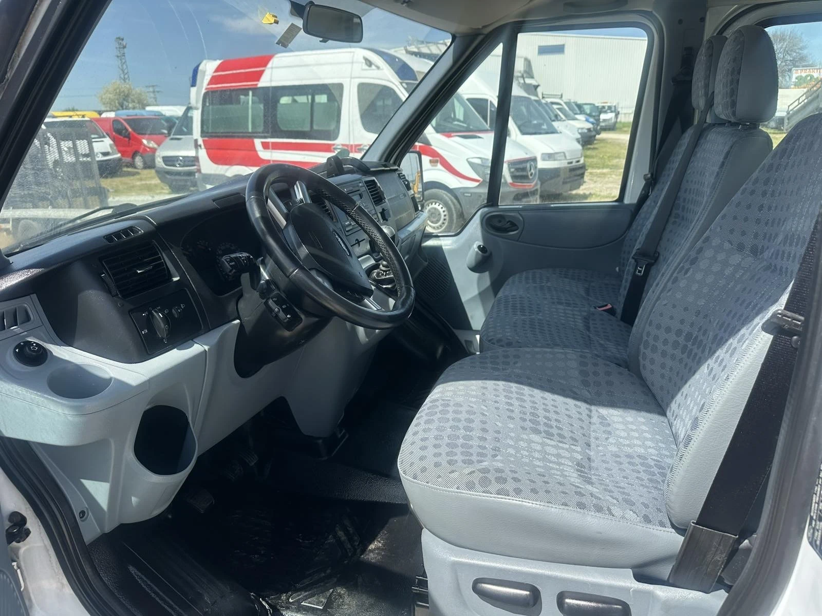 Ford Transit, снимка 10 - Бусове и автобуси - 54245857