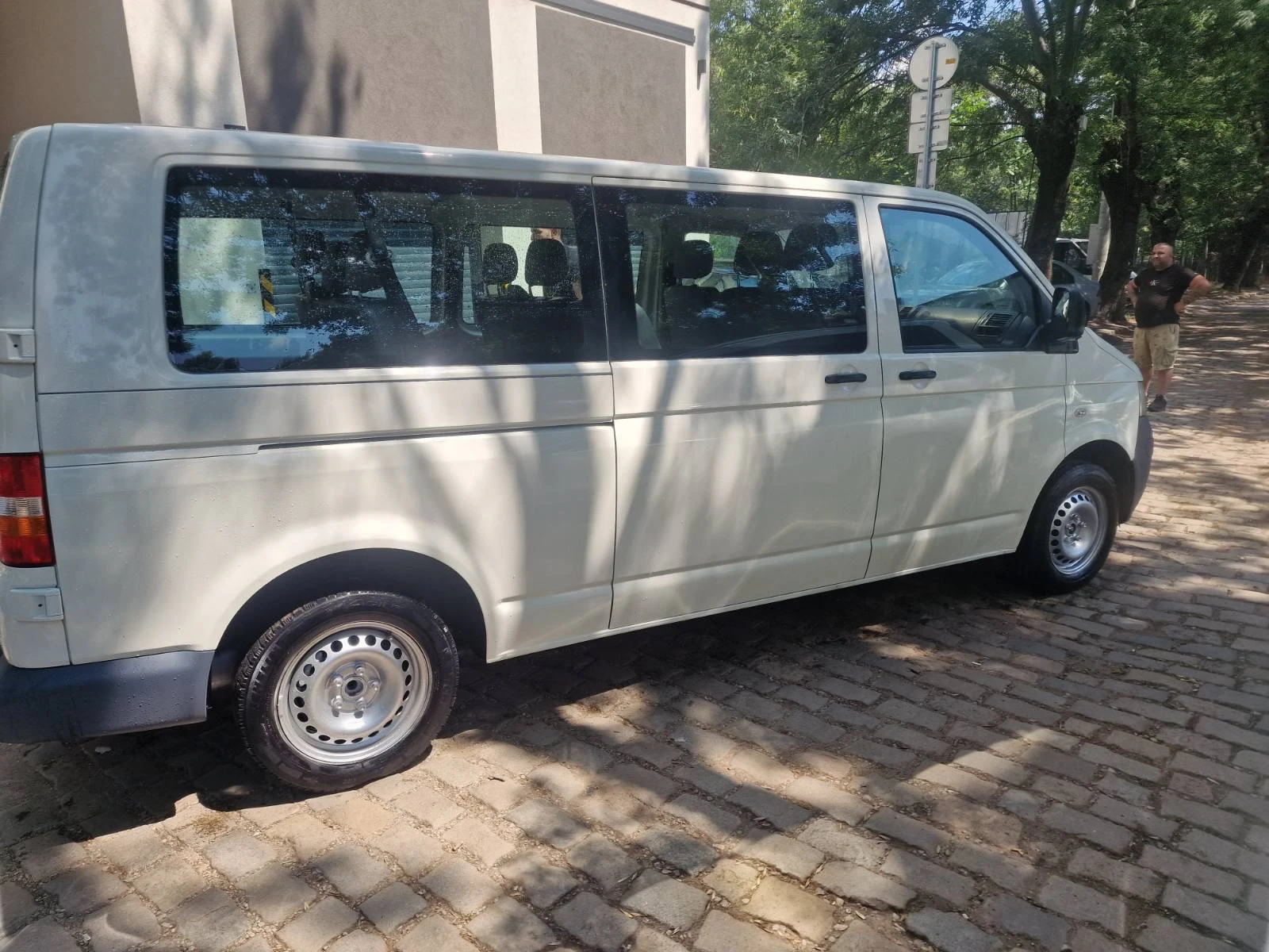 VW T5 2.5TDi, снимка 7 - Бусове и автобуси - 55407335