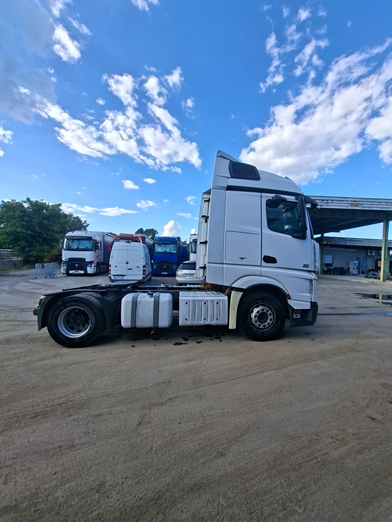 Mercedes-Benz Actros 1851, снимка 2 - Камиони - 55416434