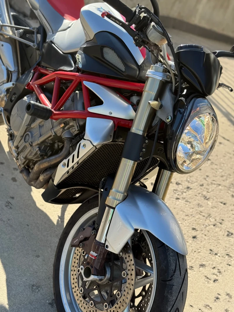 MV Agusta Brutale 910, снимка 11 - Мотоциклети и мототехника - 52421863