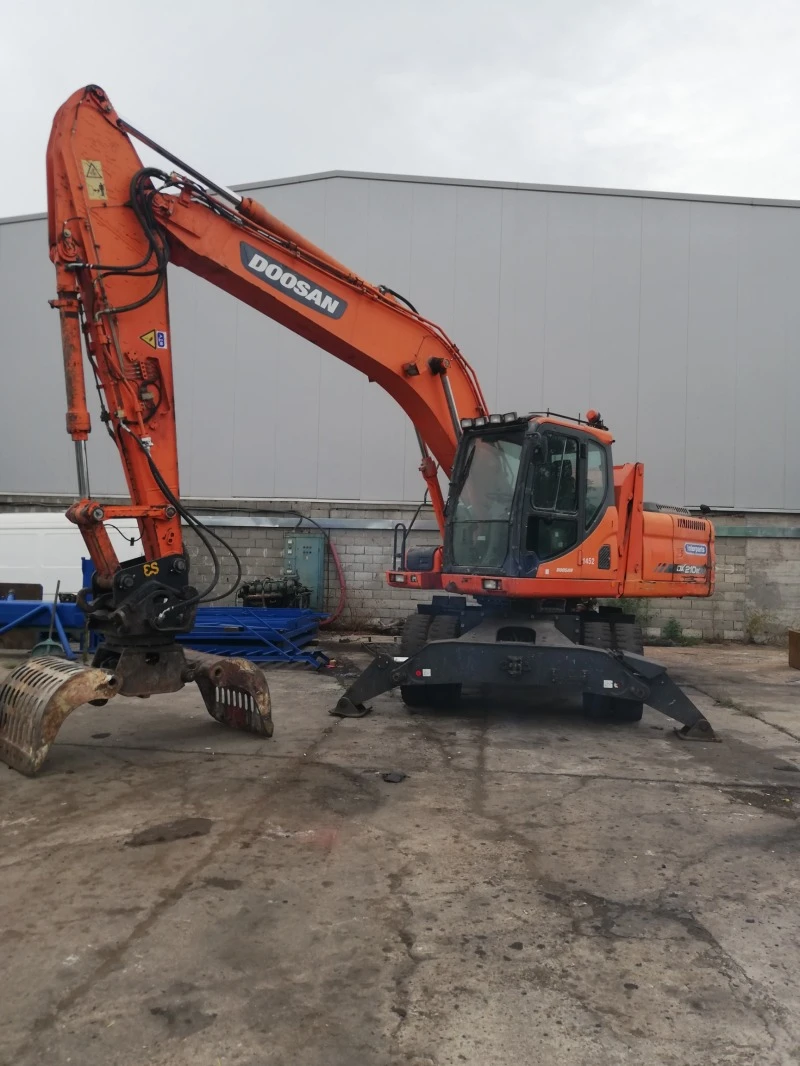 Багер DOOSAN DX210W, снимка 2 - Индустриална техника - 47457401