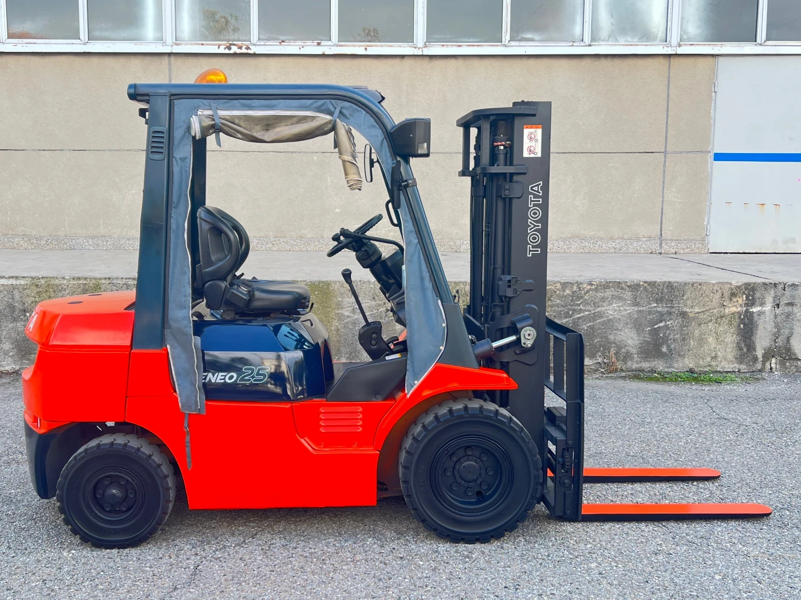  Toyota 2.5  /   /  | Mobile.bg   6