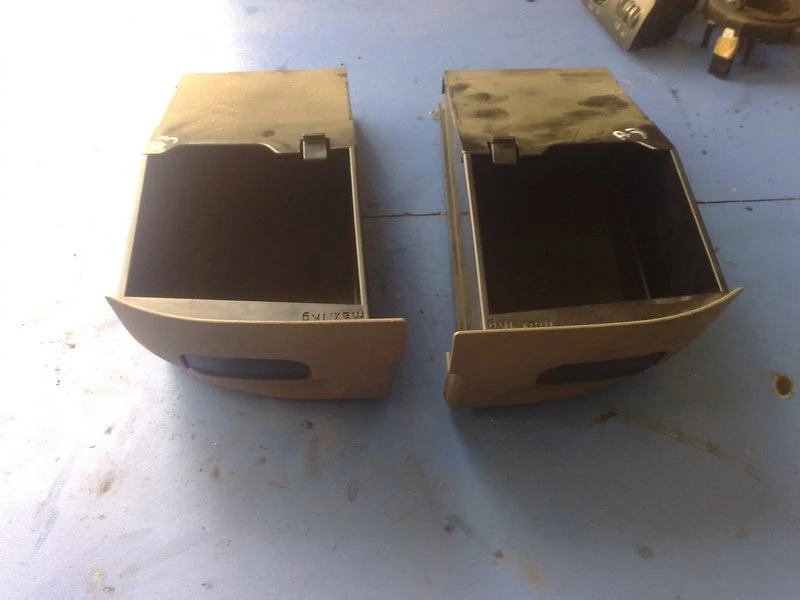 Жабка за Ауди А3 97г. (1)