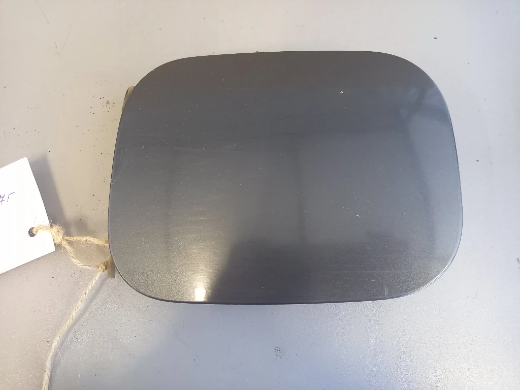 Капачка резервоар външна Тойота Рав4 (н)