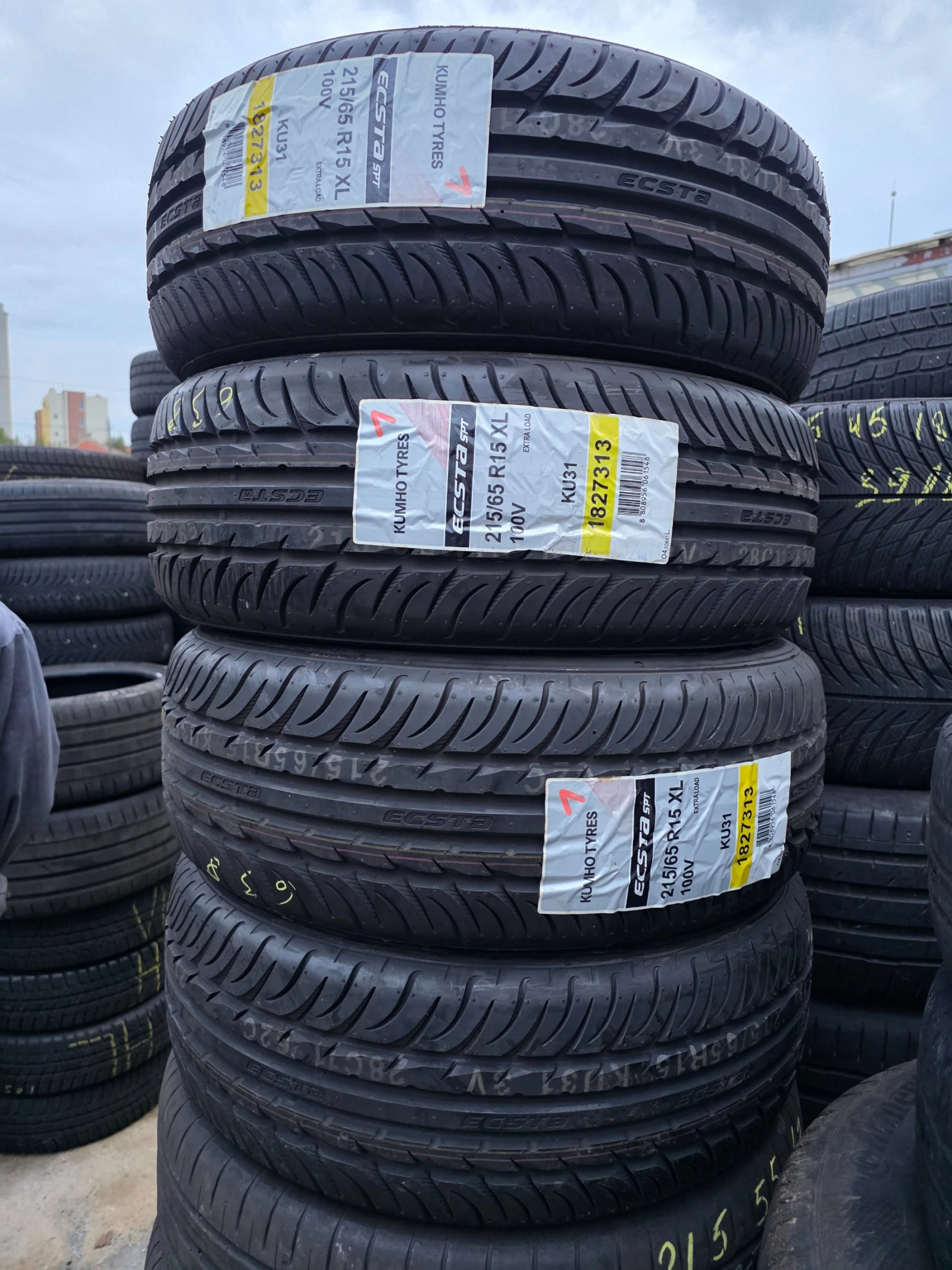 Гуми Летни 215/65R15, снимка 6 - Гуми и джанти - 53980965