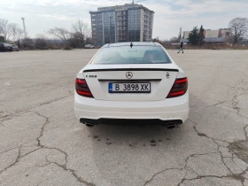 Mercedes-Benz C 350 4-MATIC/Червен интериор, снимка 4