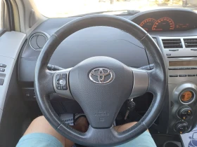 Toyota Yaris  ГАЗ, Климатроник , снимка 11