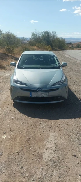 Обява за продажба на Toyota Prius 1.8i хибрид 4x4 ~32 999 лв. - изображение 1