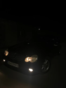 Mercedes-Benz C 200, снимка 11