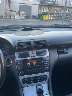 Mercedes-Benz C 200, снимка 5