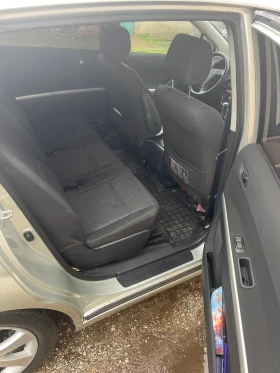 Toyota Corolla verso 1.8 VVTi - 3200 € / 6258.66 лв. - 19571908 8