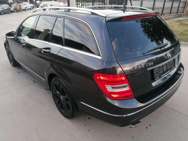 Mercedes-Benz C 250 4 MATIC 7G Швейцария, снимка 8 - Автомобили и джипове - 47514570